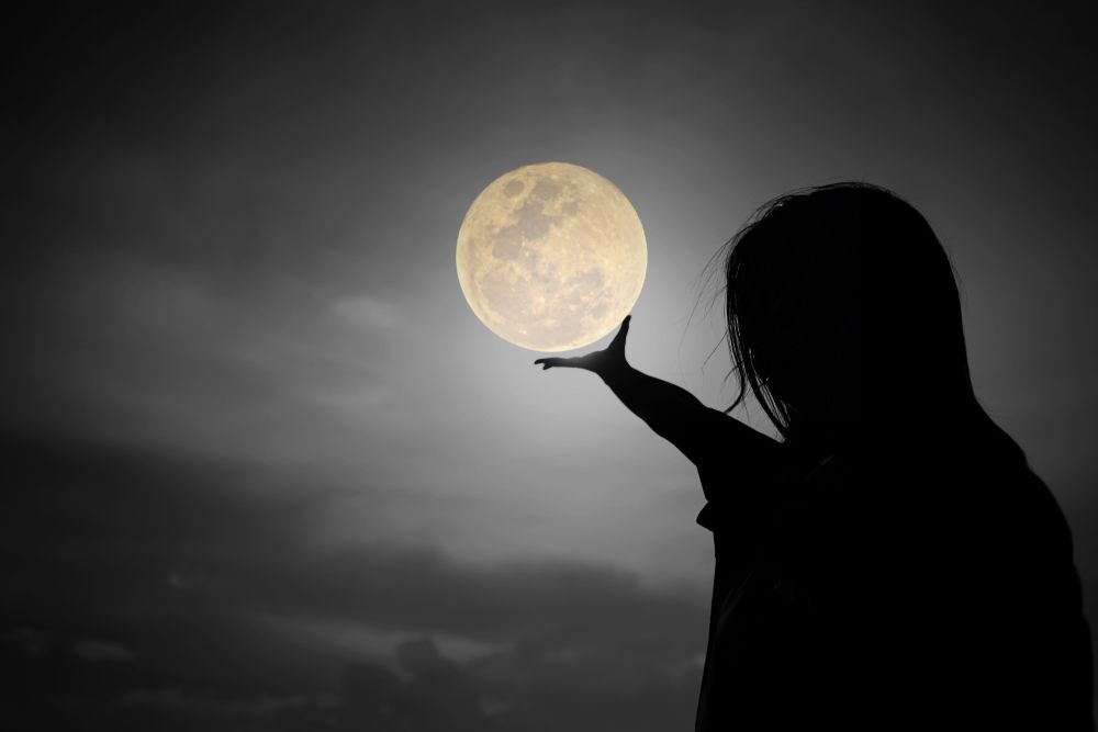 Pełnia Księżyca w grudniu 2025