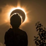 Nów Księżyca we wrześniu 2025 to jednocześnie częściowe zaćmienie Słońca! Co ta faza Księżyca przyniesie znakom zodiaku?