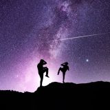 Układ planet i horoskop na maj. Pod koniec miesiąca walka o władzę wejdzie w ostrą fazę. Ujawnią się ukryci wrogowie