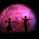 Dajesz więcej, niż dostajesz? Różowy Księżyc w Wadze 2026 przywróci sprawiedliwość w relacjach i portfelu