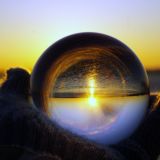 Przewidział dwie kadencje Trumpa i zamach na jego życie. Co Craig Hamilton-Parker prognozuje na 2026 rok?