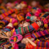 Przejmą Twój stres, zanim wstaniesz z łóżka. Niezwykła moc gwatemalskich Worry Dolls
