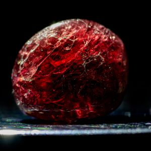 Kamień granat magiczne właściwości