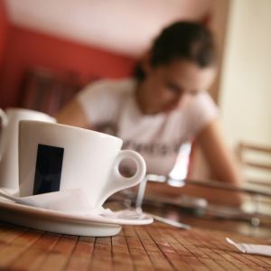 Jak wróżyć z fusów z kawy i herbaty