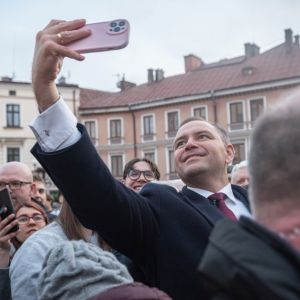 Karol Nawrocki horoskop urodzeniowy