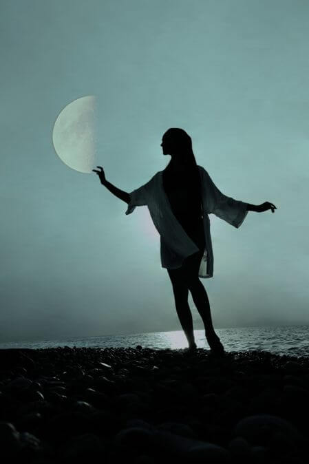 Rytuały na nów Księżyca