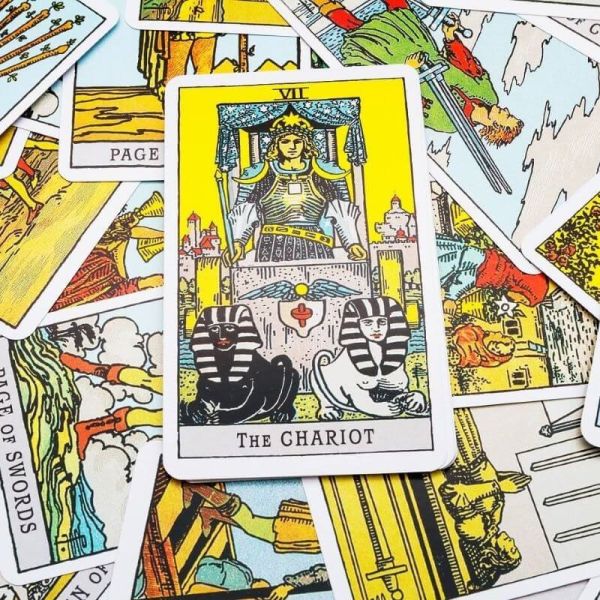 Daniel Świerczyński tarocista gwiazd zdradza, jak przestać przyciągać pecha