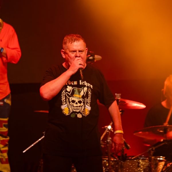 Kazik Staszewski horoskop urodzeniowy