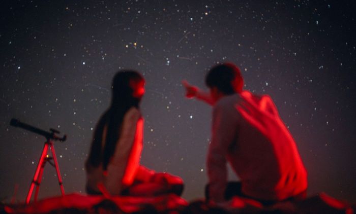 Układ planet i horoskop na pażdziernik 2026