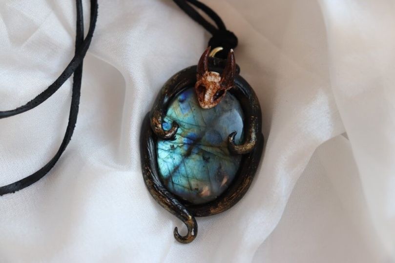 kamień dla Wodnika labradoryt