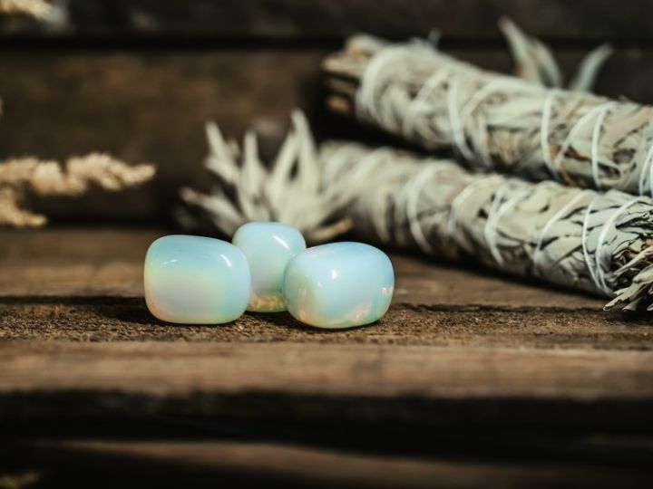 Opal magiczne właściwości