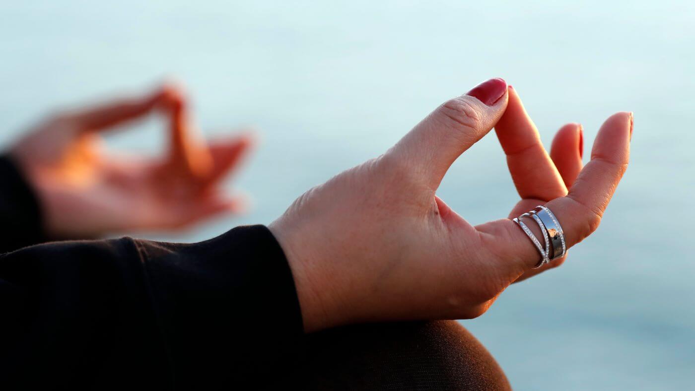 Mudra Waju chroni twoją energię