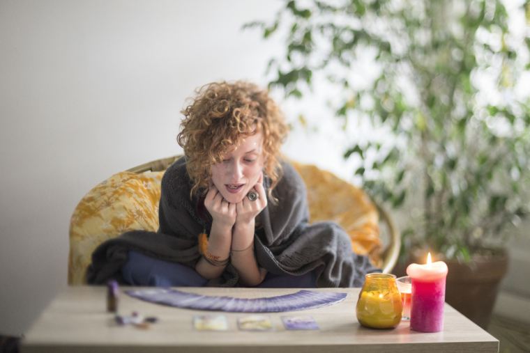 tarot miesięczny, darmowy tarot