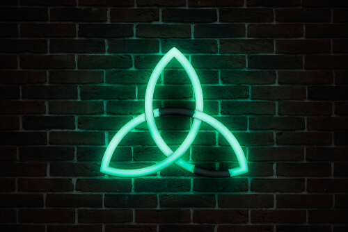 symbol triquetra